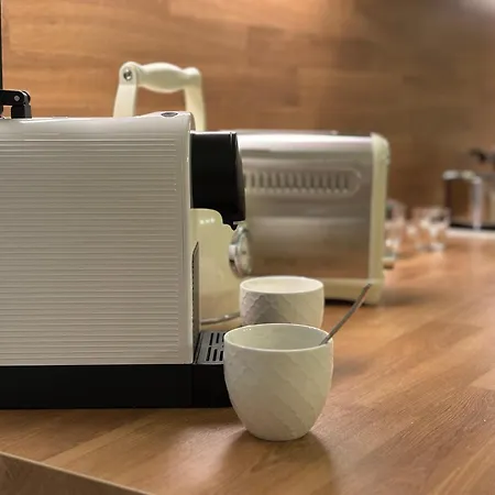 Apartamento Mileticova Street, Keyless, Ac Bratislava