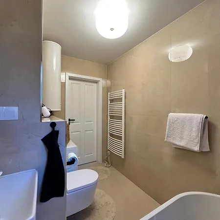 Mileticova Street, Keyless, Ac Appartement Bratislava