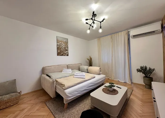 Mileticova Street, Keyless, Ac * Pozsony